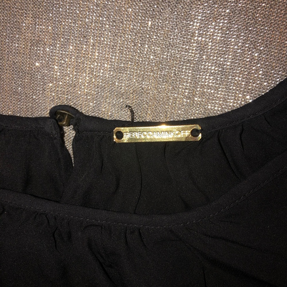 Silk blouse. - Picture 3 of 3